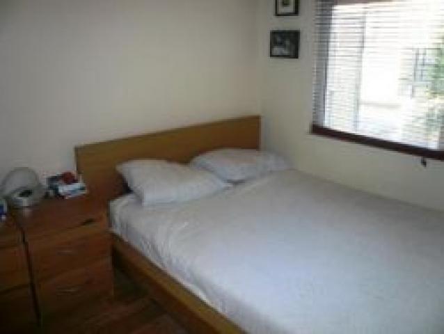 			2 Bedroom, 1 bath, 1 reception Flat			 Ashmore Road, MAIDA VALE/QUEENS PARK